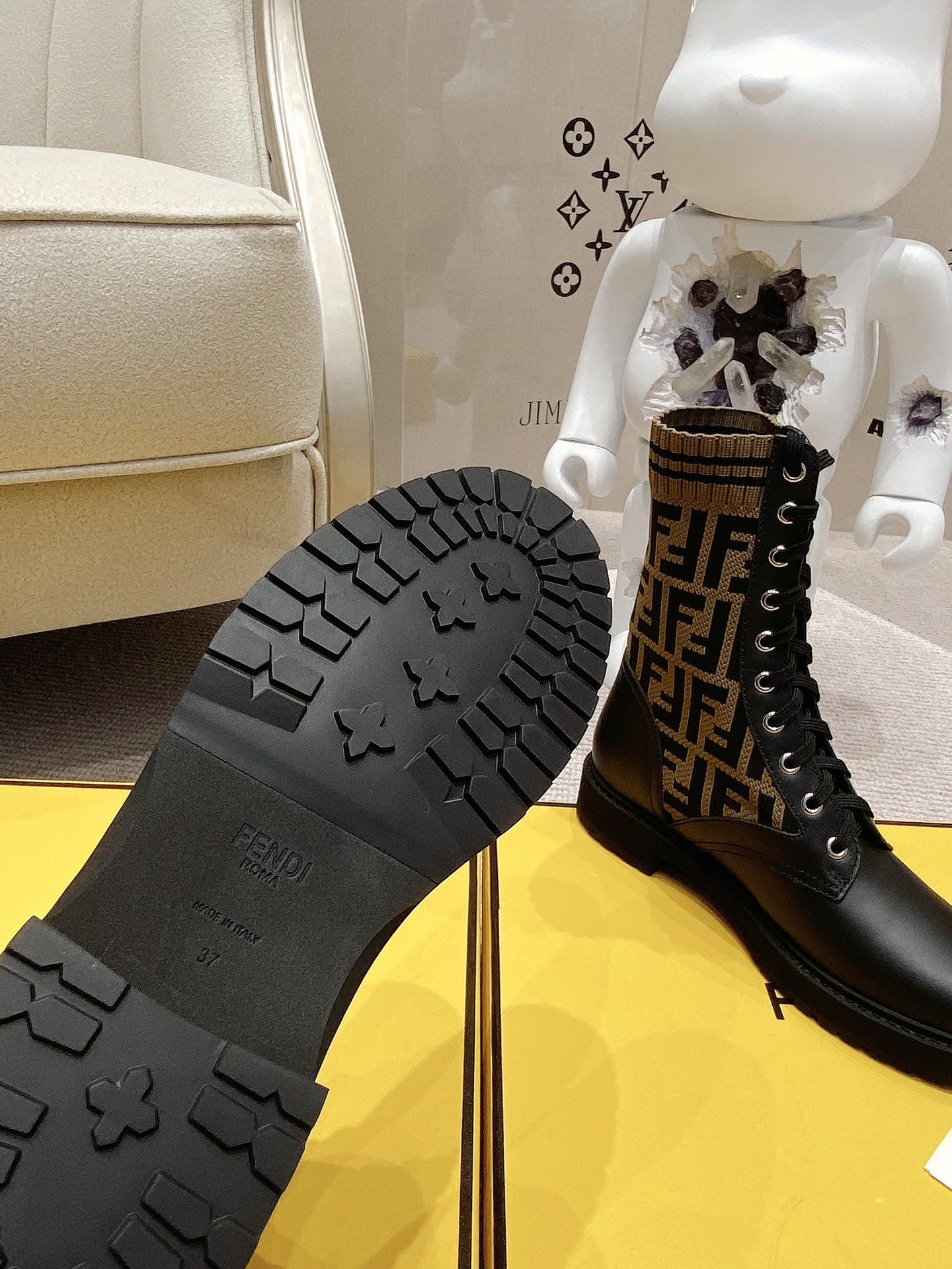 F**di boots