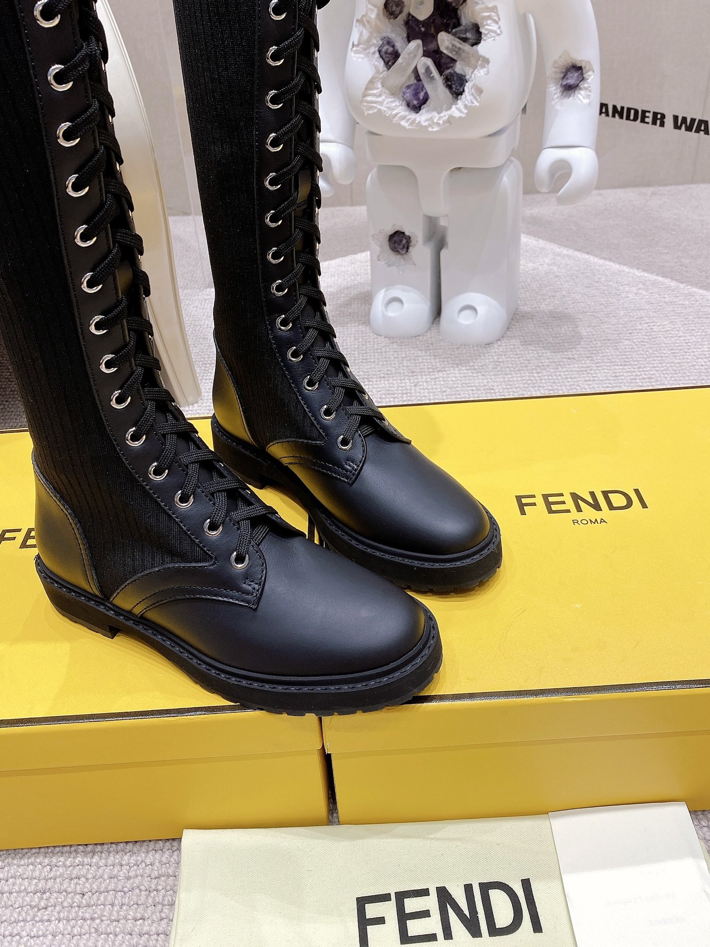 F**di boots
