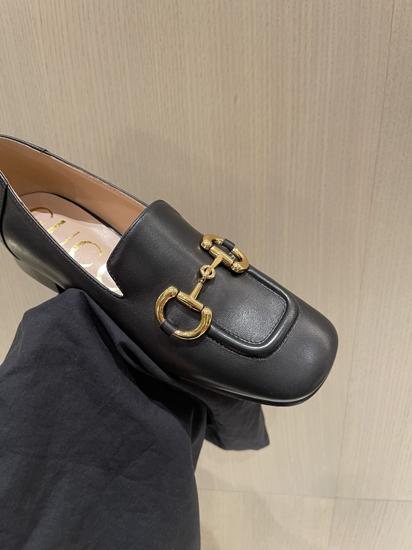G*u*i loafers