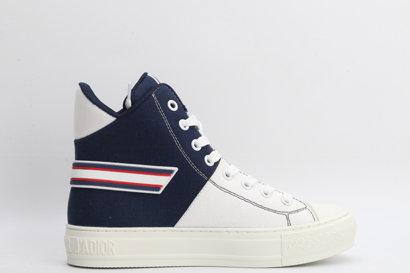 D*or high-top sneakers