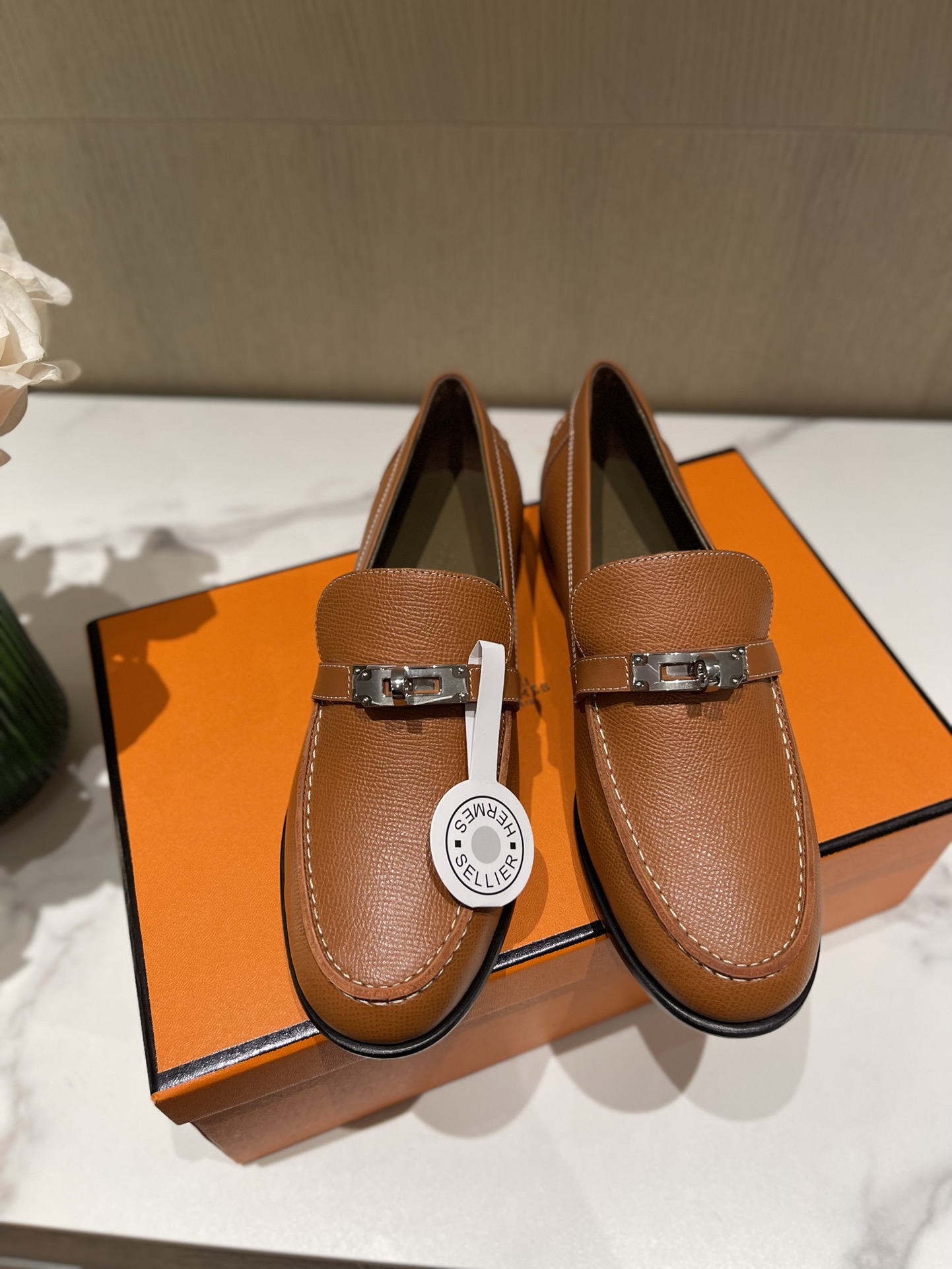 H**mes loafers(eu35-eu40)