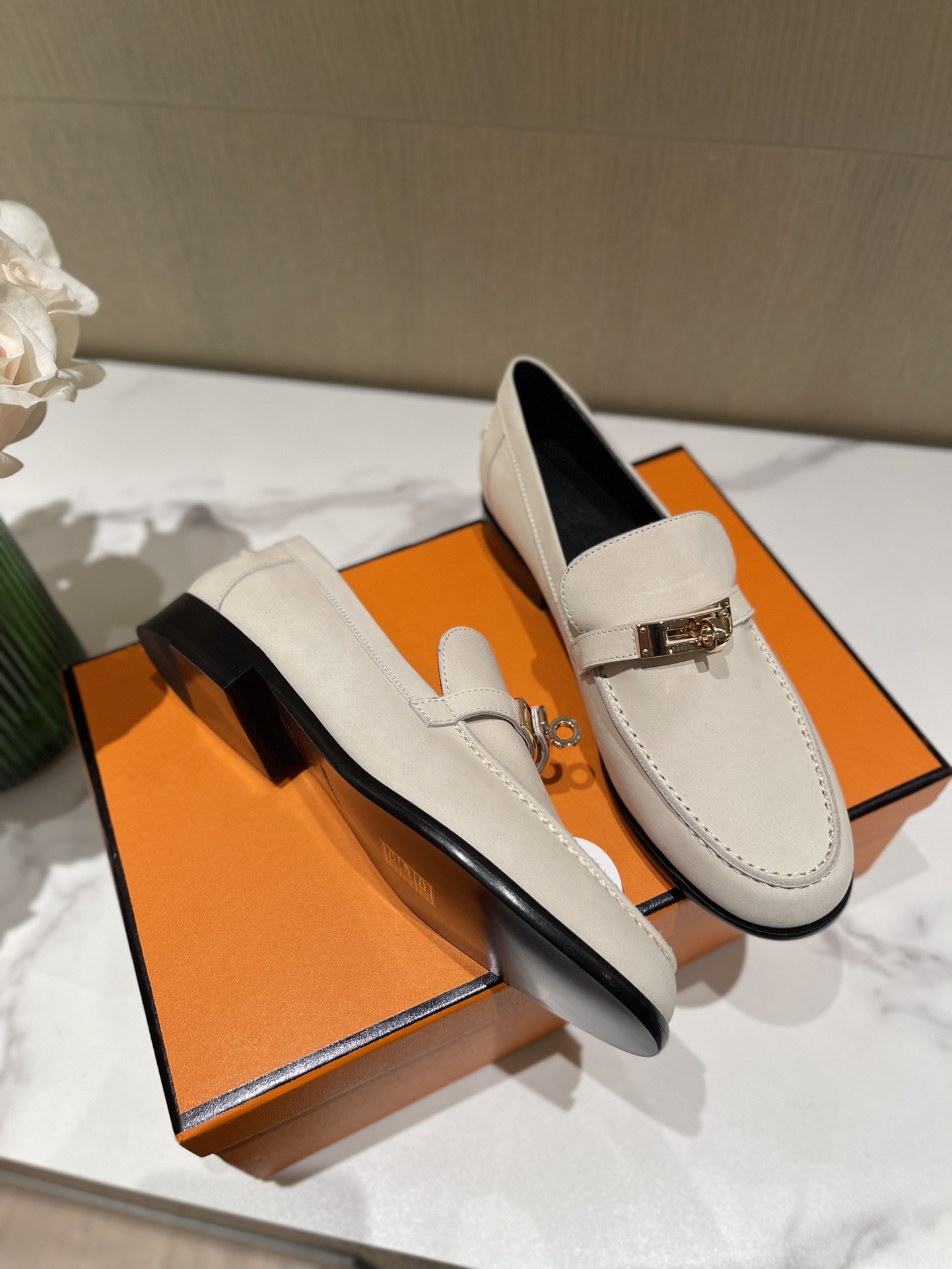 H**mes loafers(eu35-eu40)