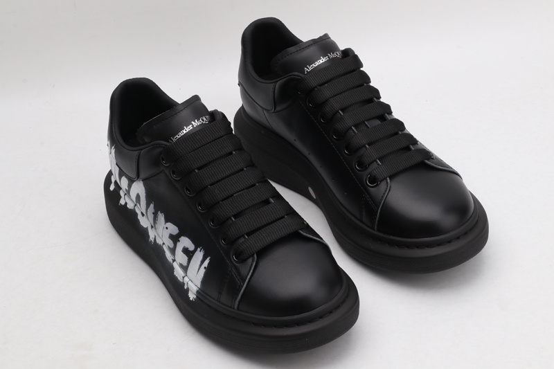 A1exa*der m*q*en sports shoes