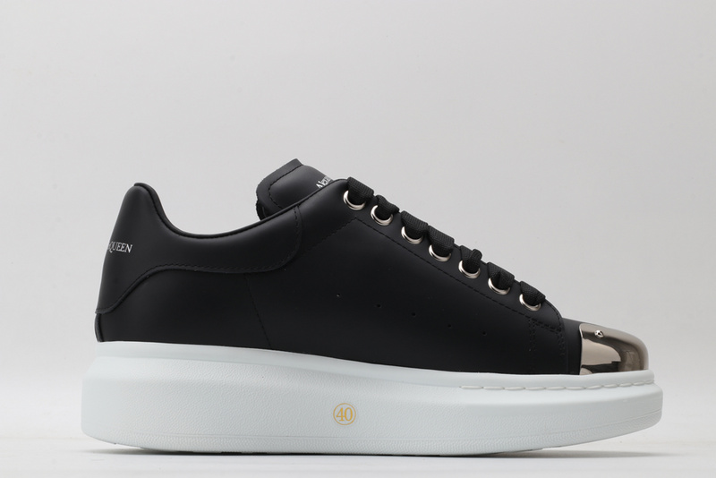 A1exa*der m*q*en sports shoes