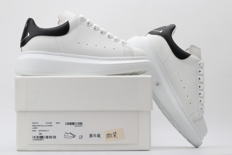 A1exa*der m*q*en sports shoes