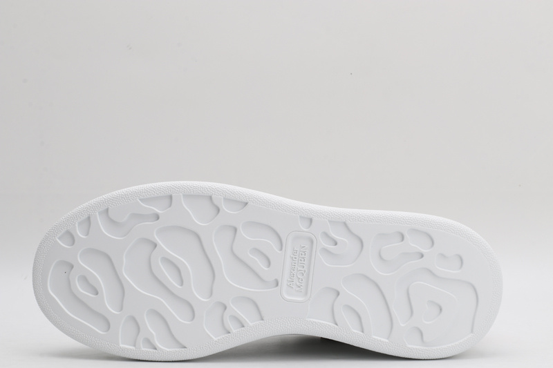 A1exa*der m*q*en sports shoes
