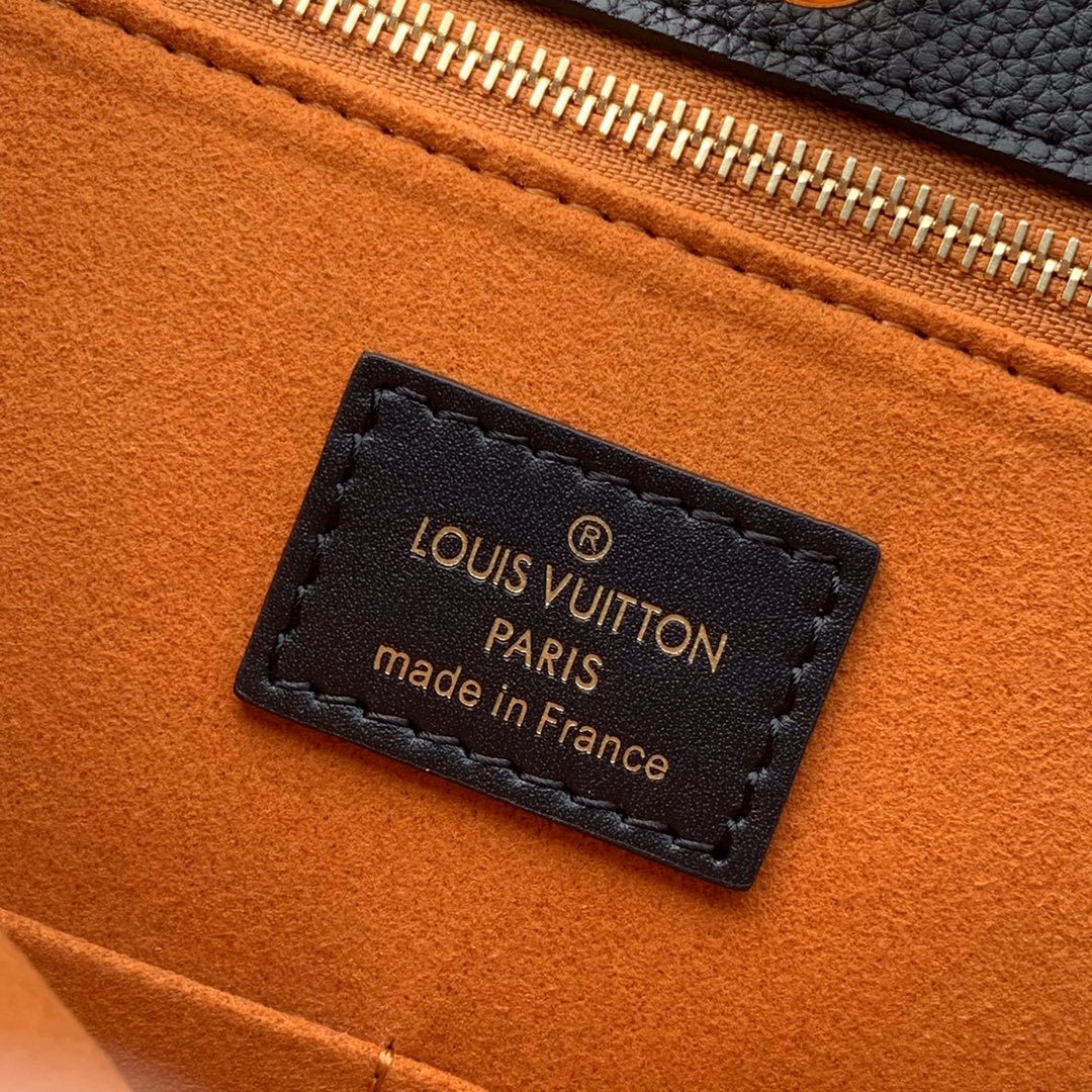 l0*is V*t0n onthego handbag-35*28*15cm