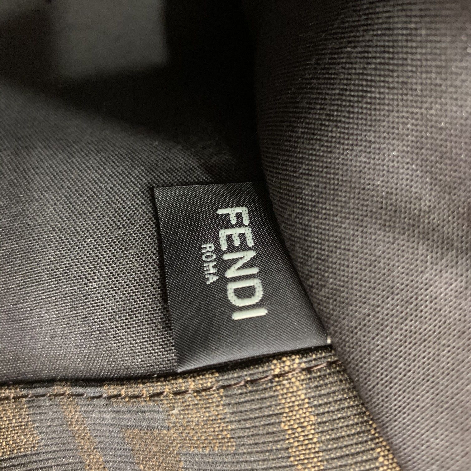 F**di peekaboo-41x16x30cm