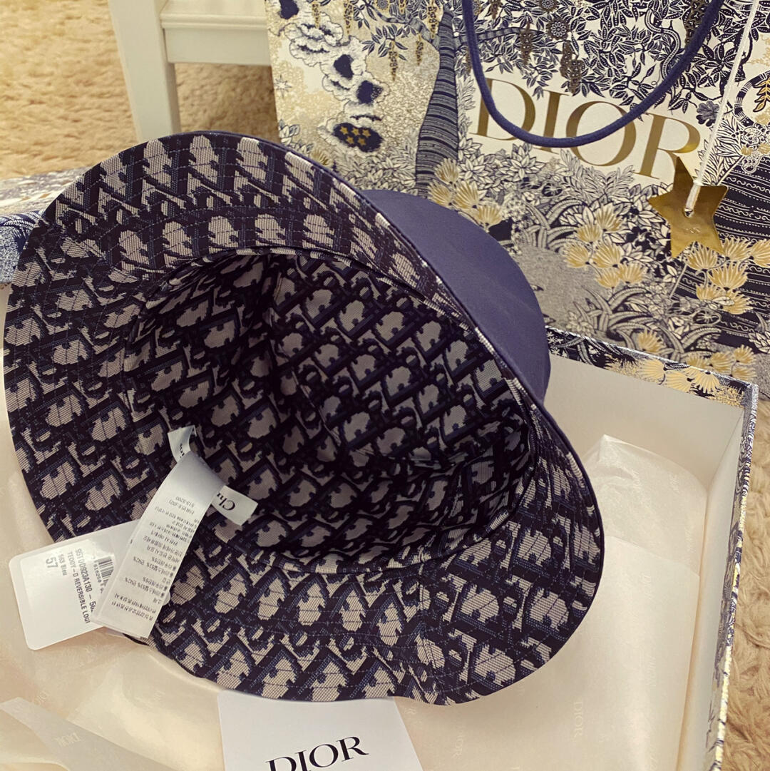 D*or hats