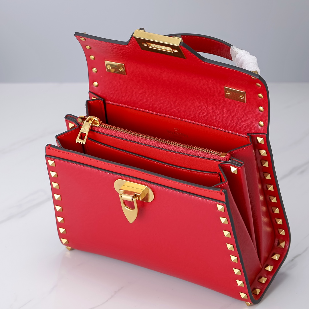 Va1e*ntin0 garavani rockstud alcove-22*17*9cm