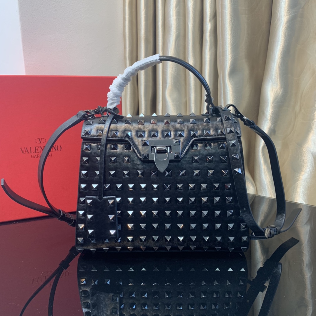Va1e*ntin0 garavani rockstud alcove-22*17*9cm