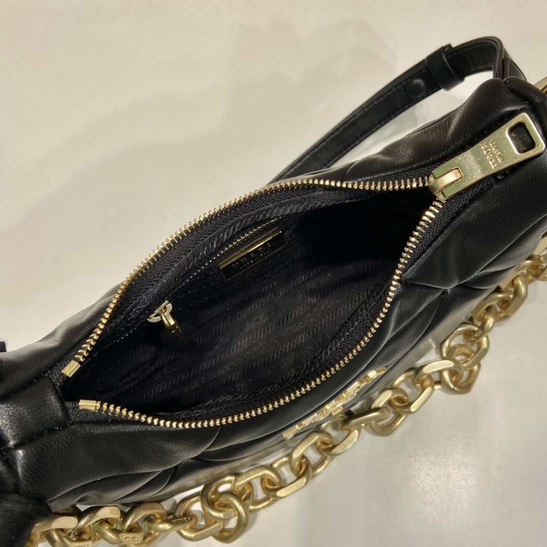 Pra*a system hobo bag 1bd158 -25*18*7cm