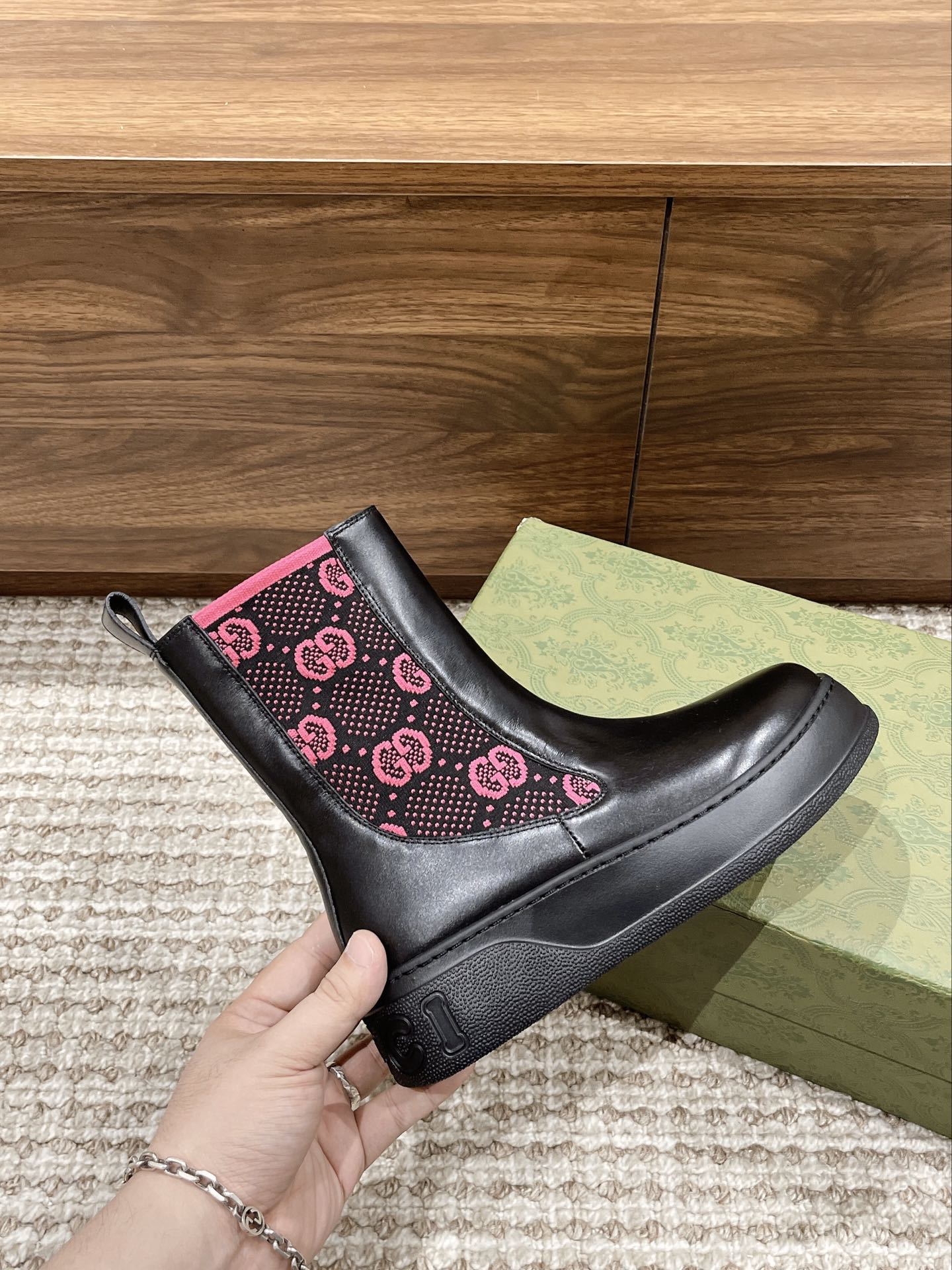 G*u*i boots-6cm