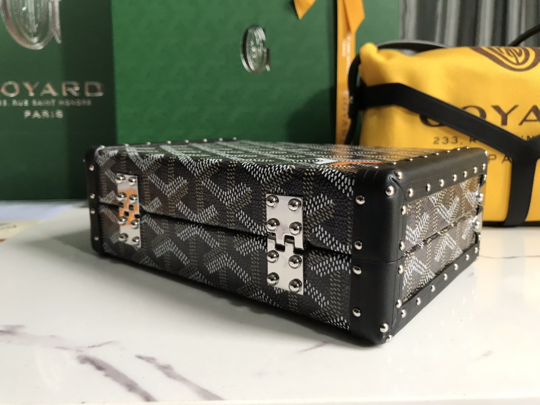 Go*ard minaudière bags