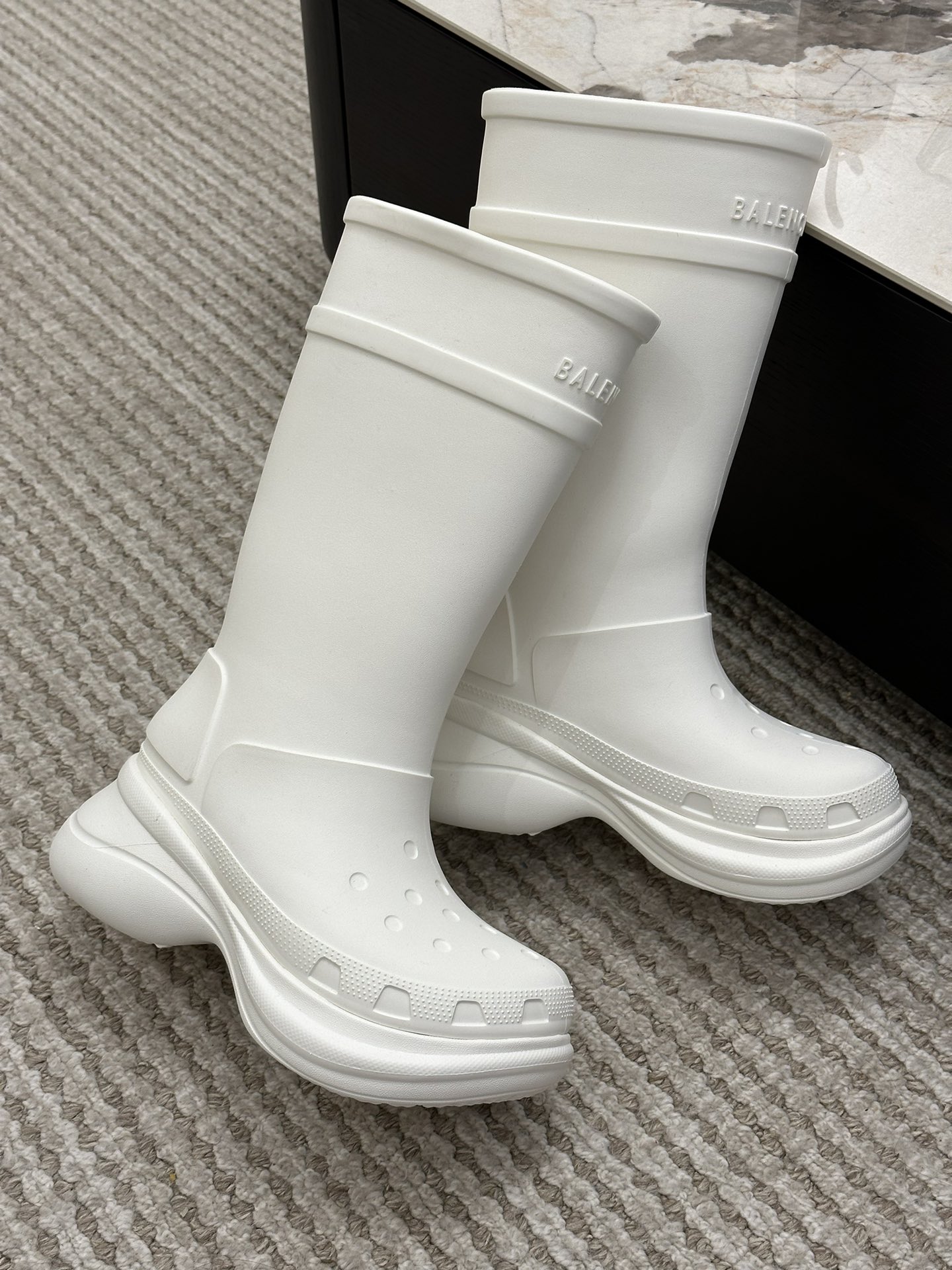 Ba*len*cia*ga boots
