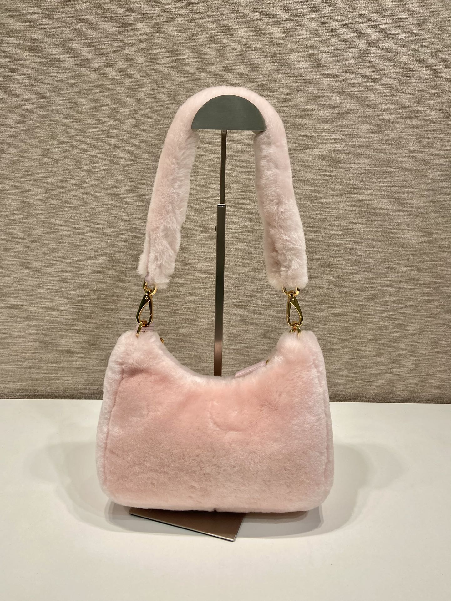 Pra*a system hobo bag-23*17*8cm