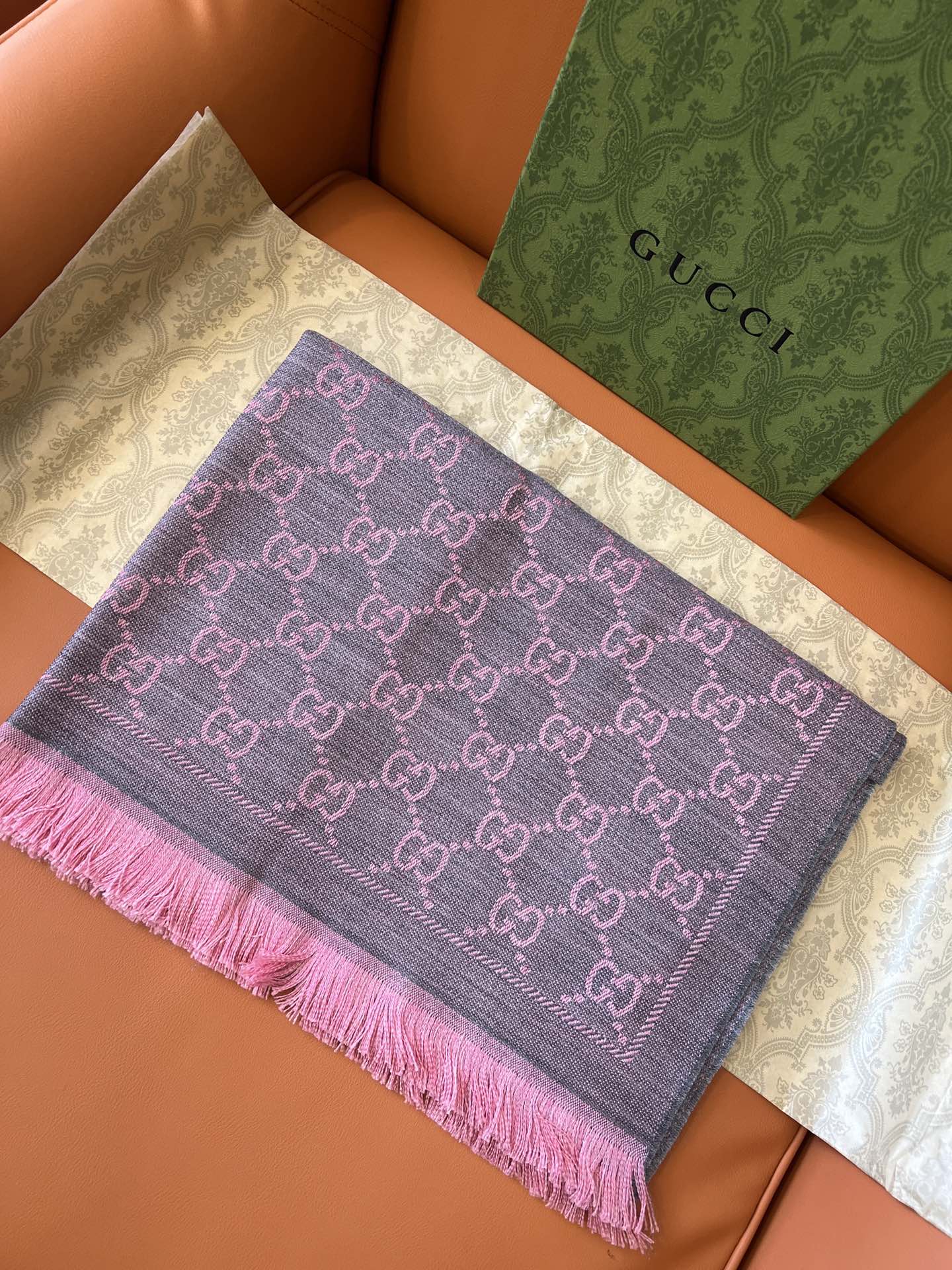 G*u*i scarf-48*180cm