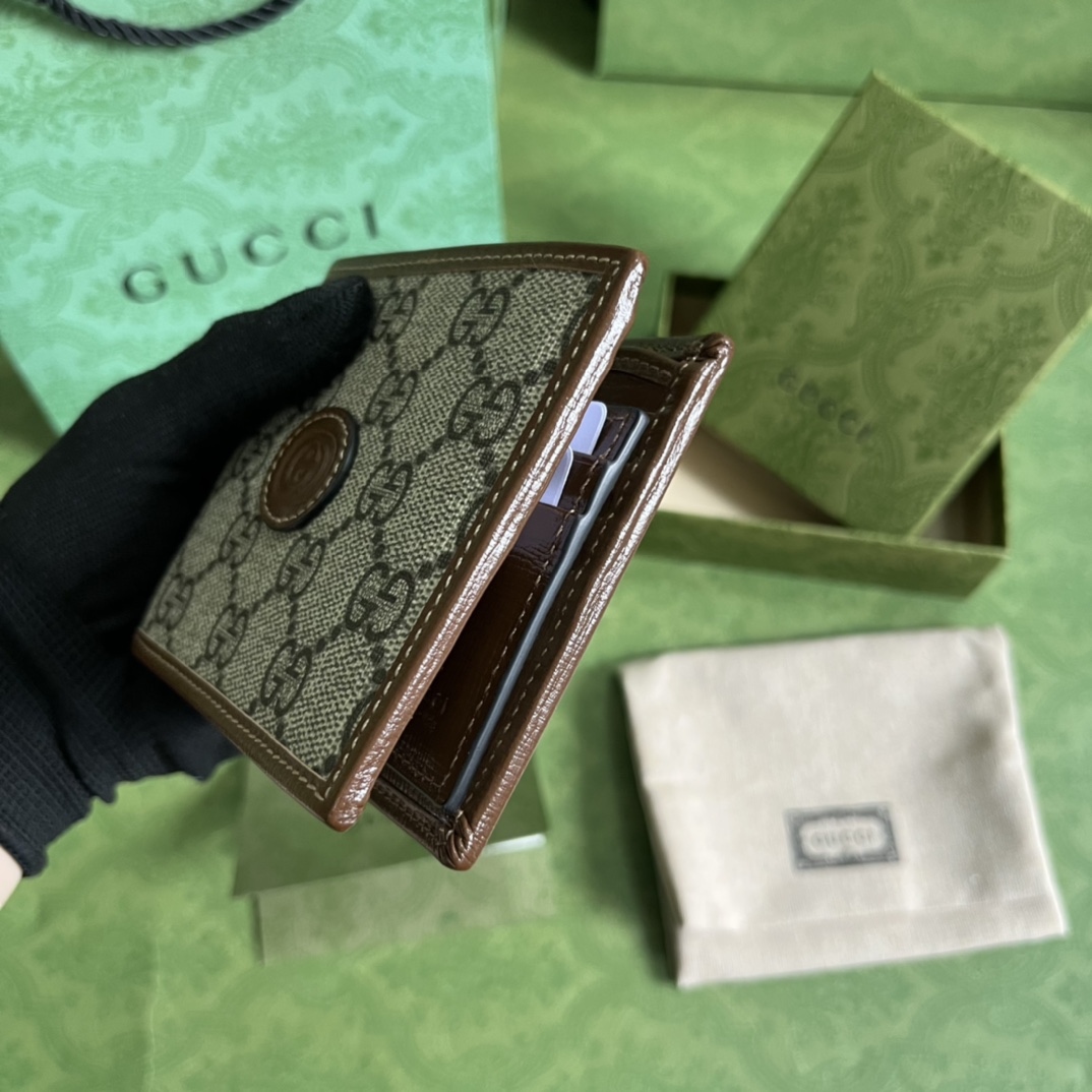 G*u*i wallet-11.5*9cm