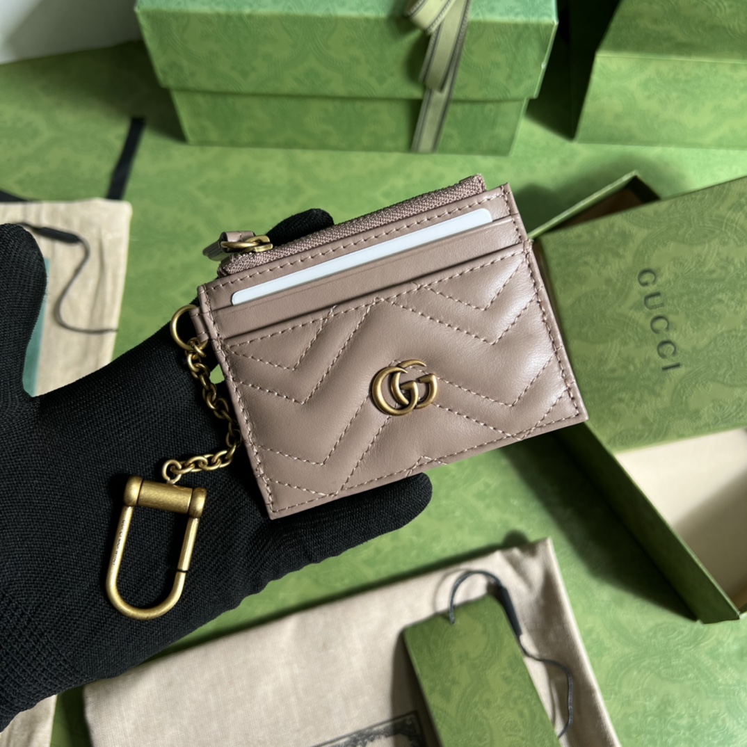 G*u*i wallet-10*7.5*1cm
