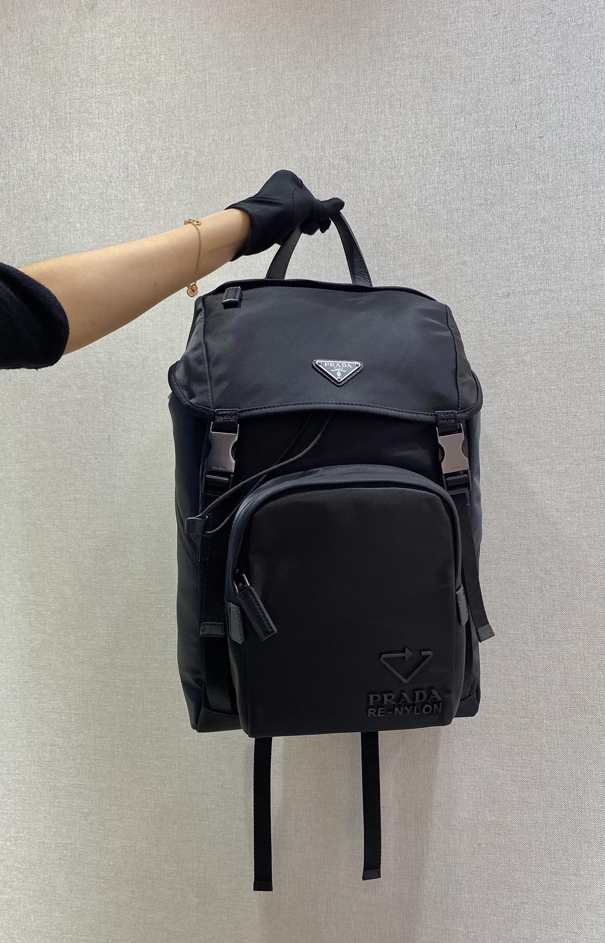 Pra*a 2vz135 backpack -27*45*17cm