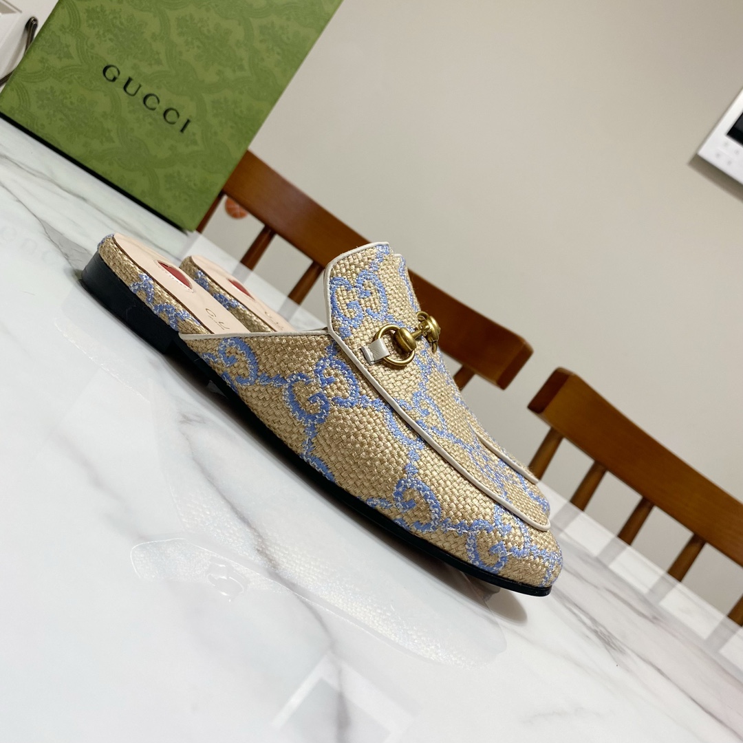 G*u*i loafers