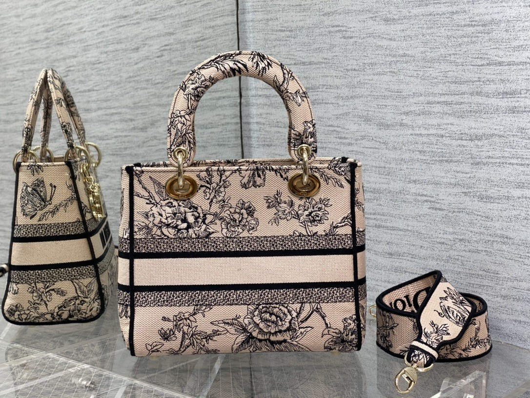 lady D*or handle bag-24cm