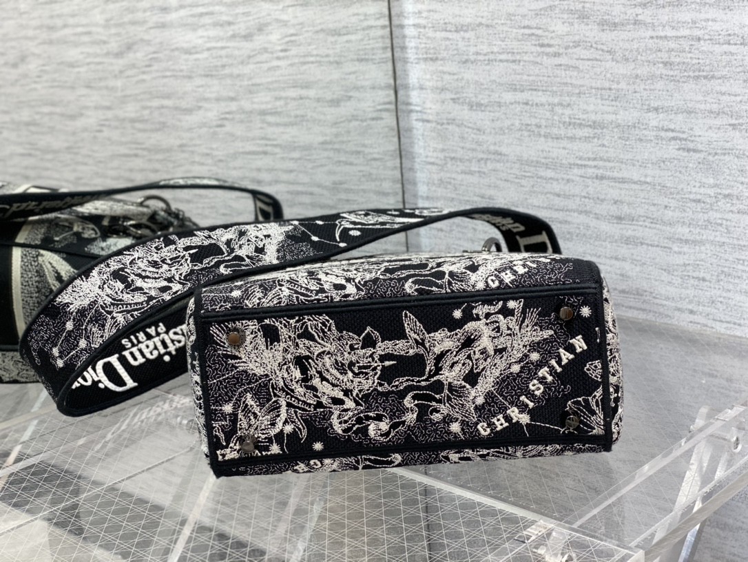 lady D*or handle bag-24cm