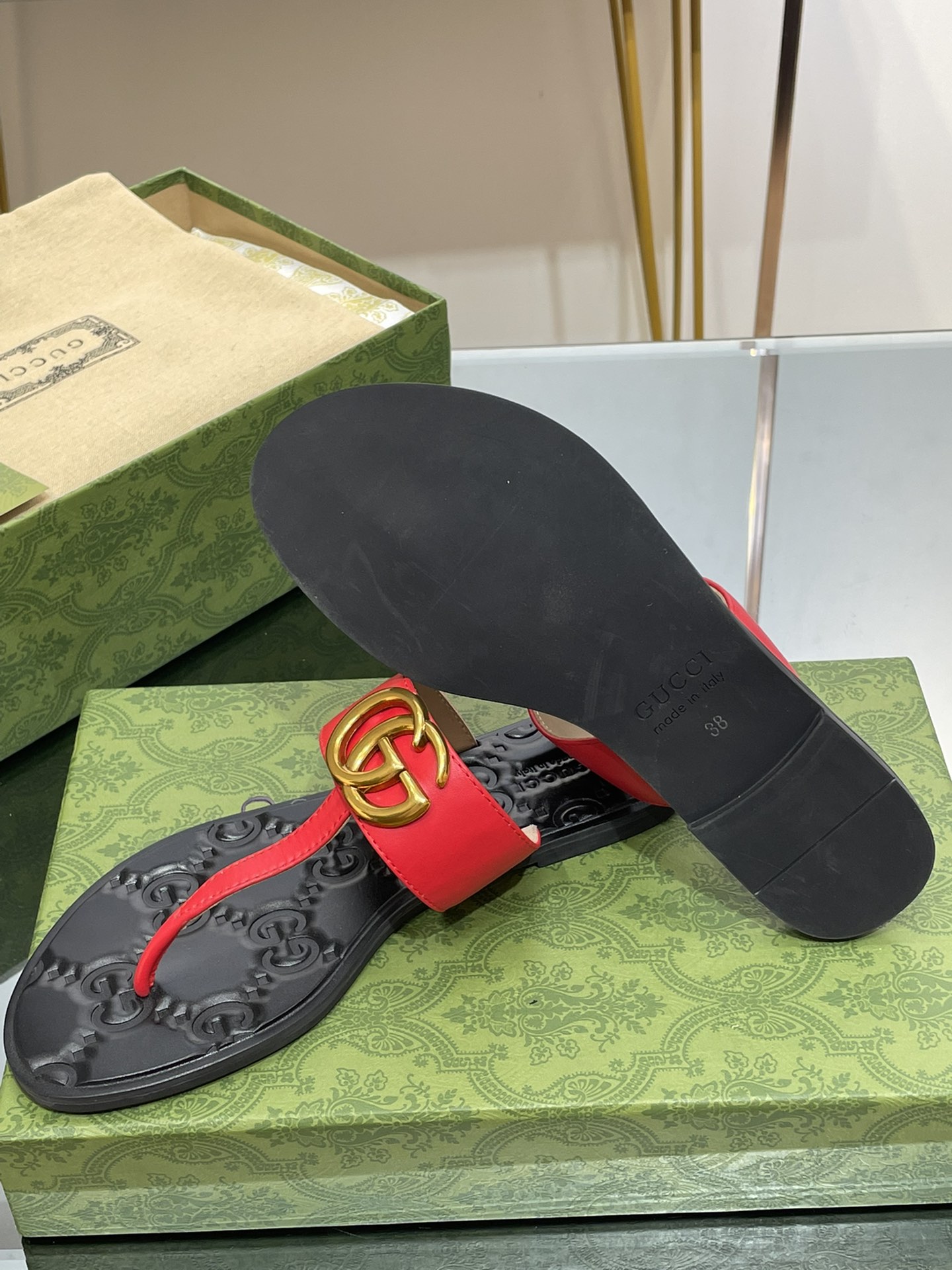 G*u*i slides(size35-43)