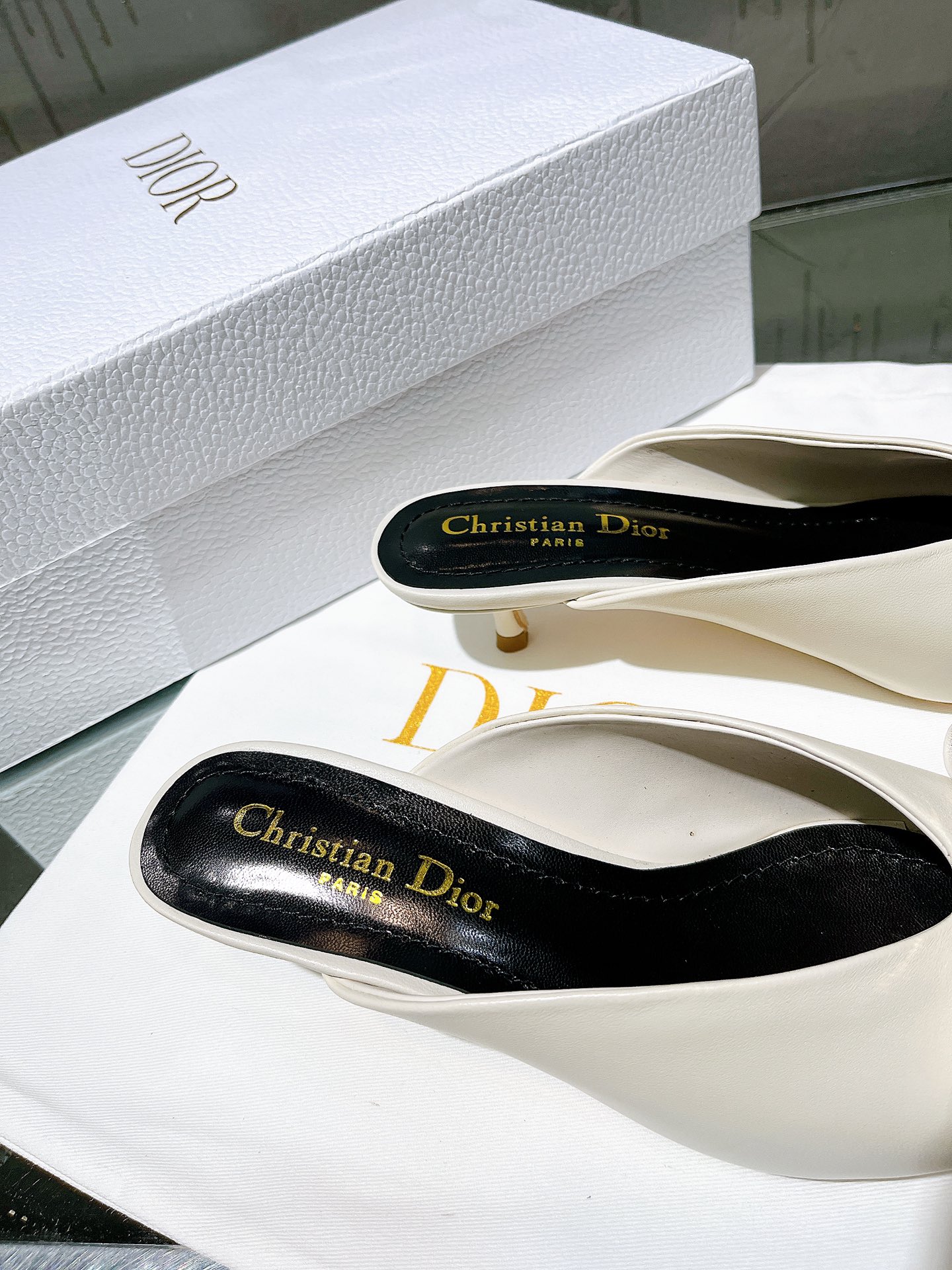 D*or slides