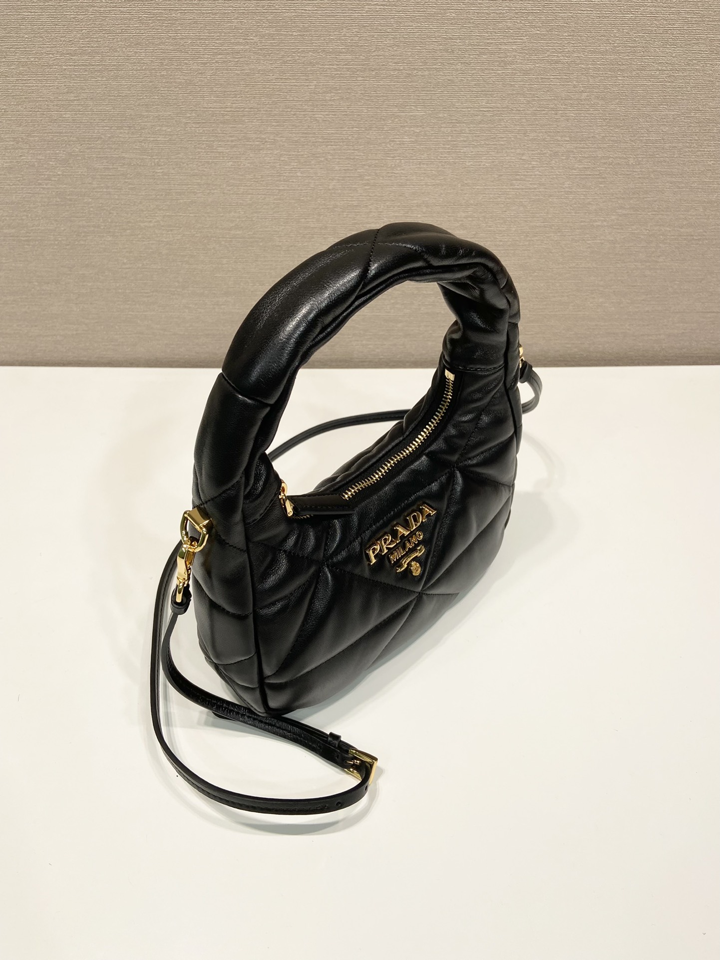 Pra*a 1ba384 bag-21*12.5*6cm