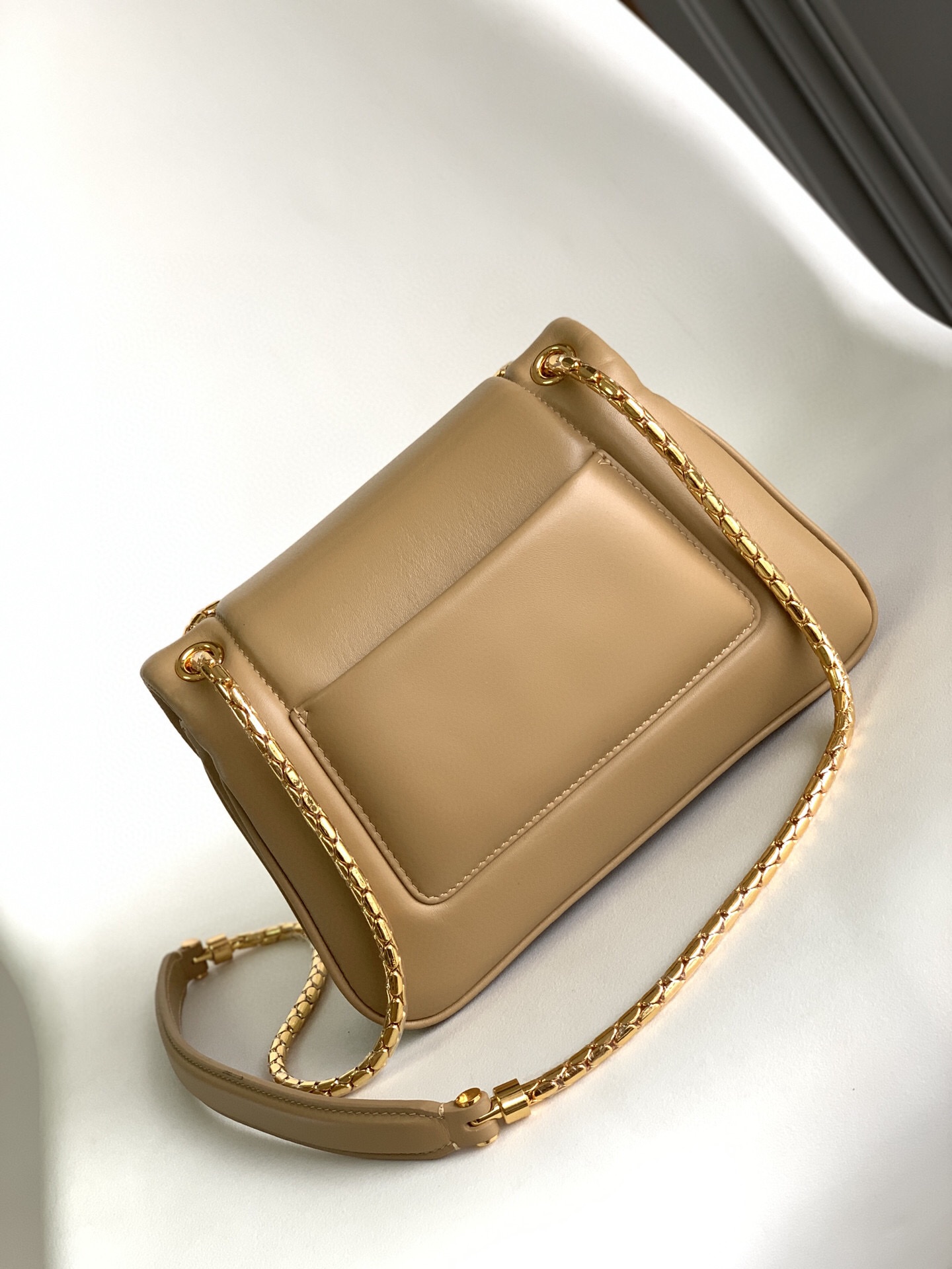 B*l*ai serpenti reverse-22.5*15*7cm