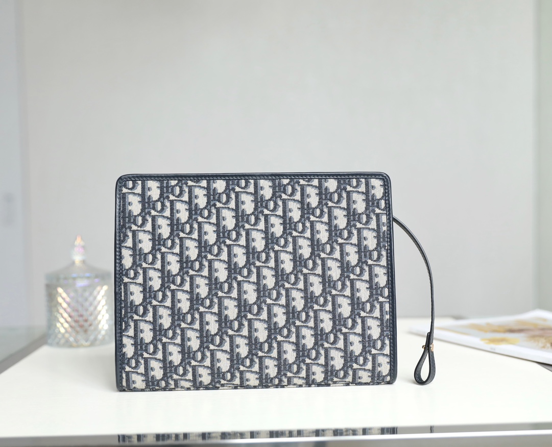 D*or pouch- 26×19.5×7cm