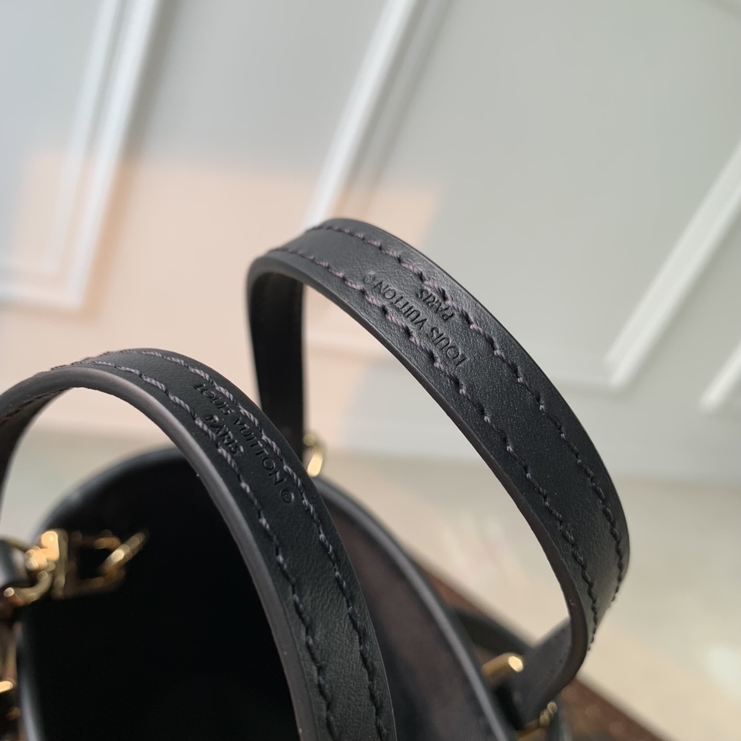 l0*is V*t0n m81489 nano bucket-13*17*9cm