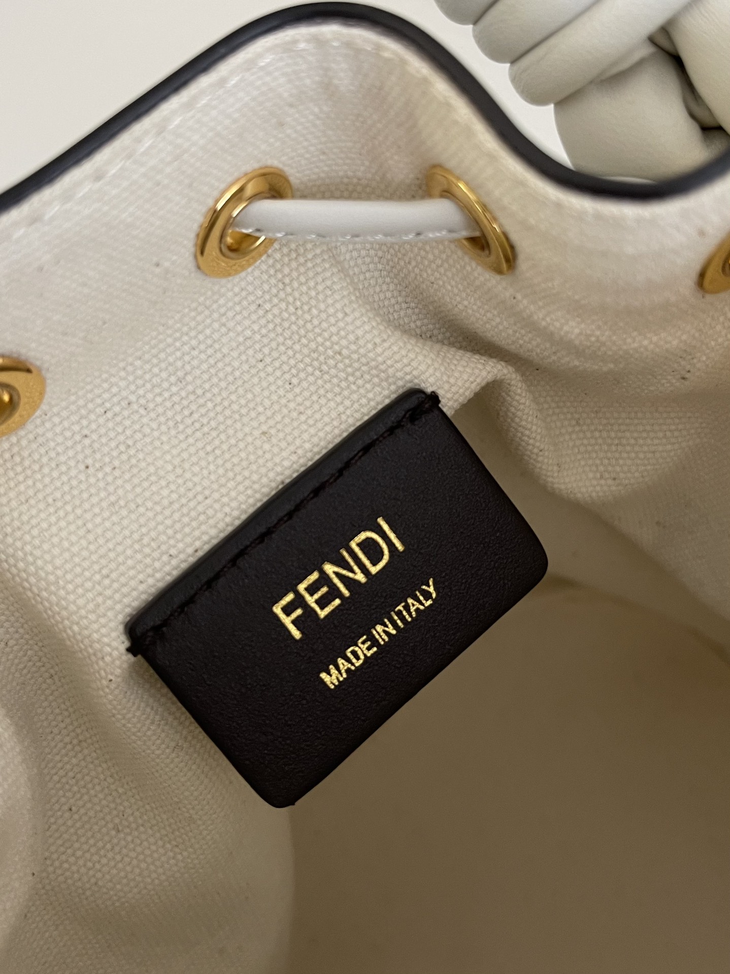 F**di mini mon tresor bag -12x18x10cm