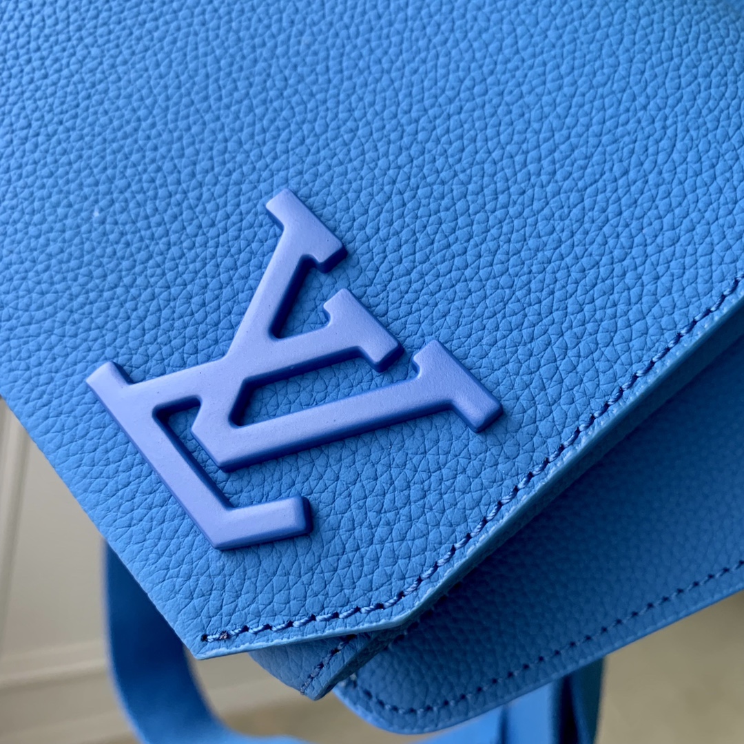 l0*is V*t0n takeoff handbags-30*16*3cm