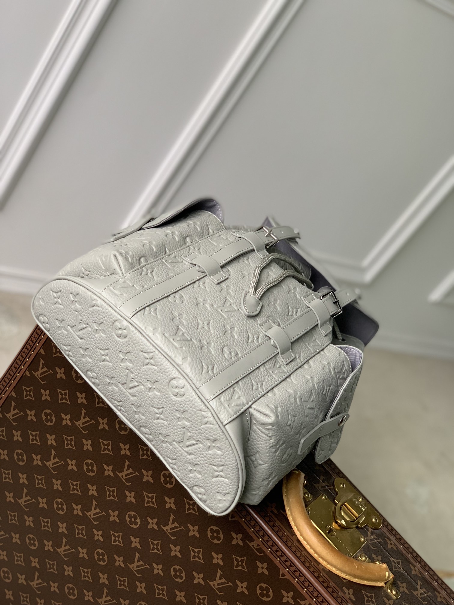 l0*is V*t0n christopher backpack m46699-32*39*12cm