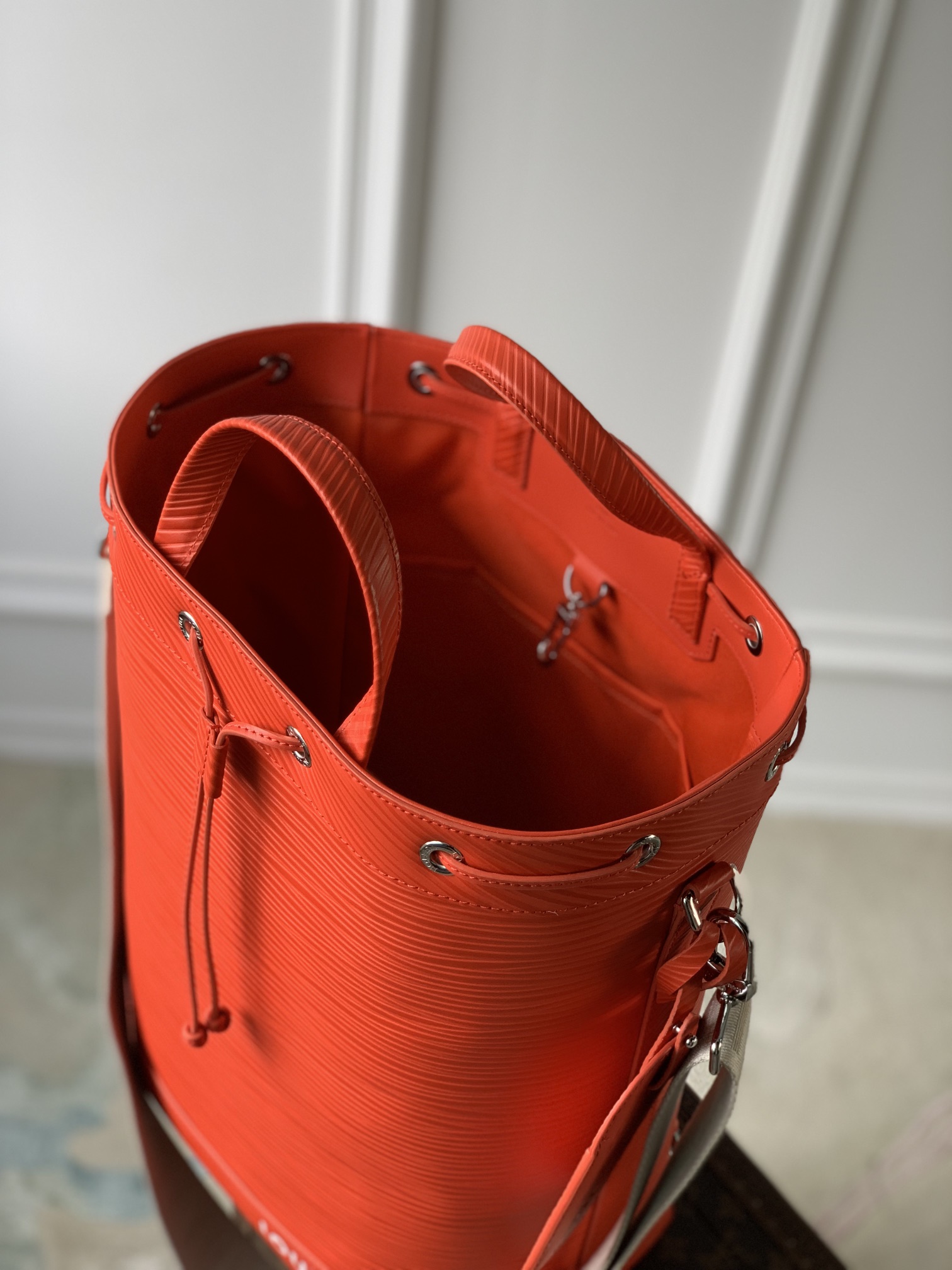 l0*is V*t0n maxi noé sling handbag-34 x 48 x 18cm