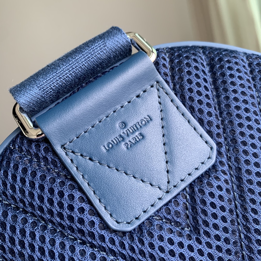 l0*is V*t0n pilot backpack-20.0 x 30.0 x 4cm