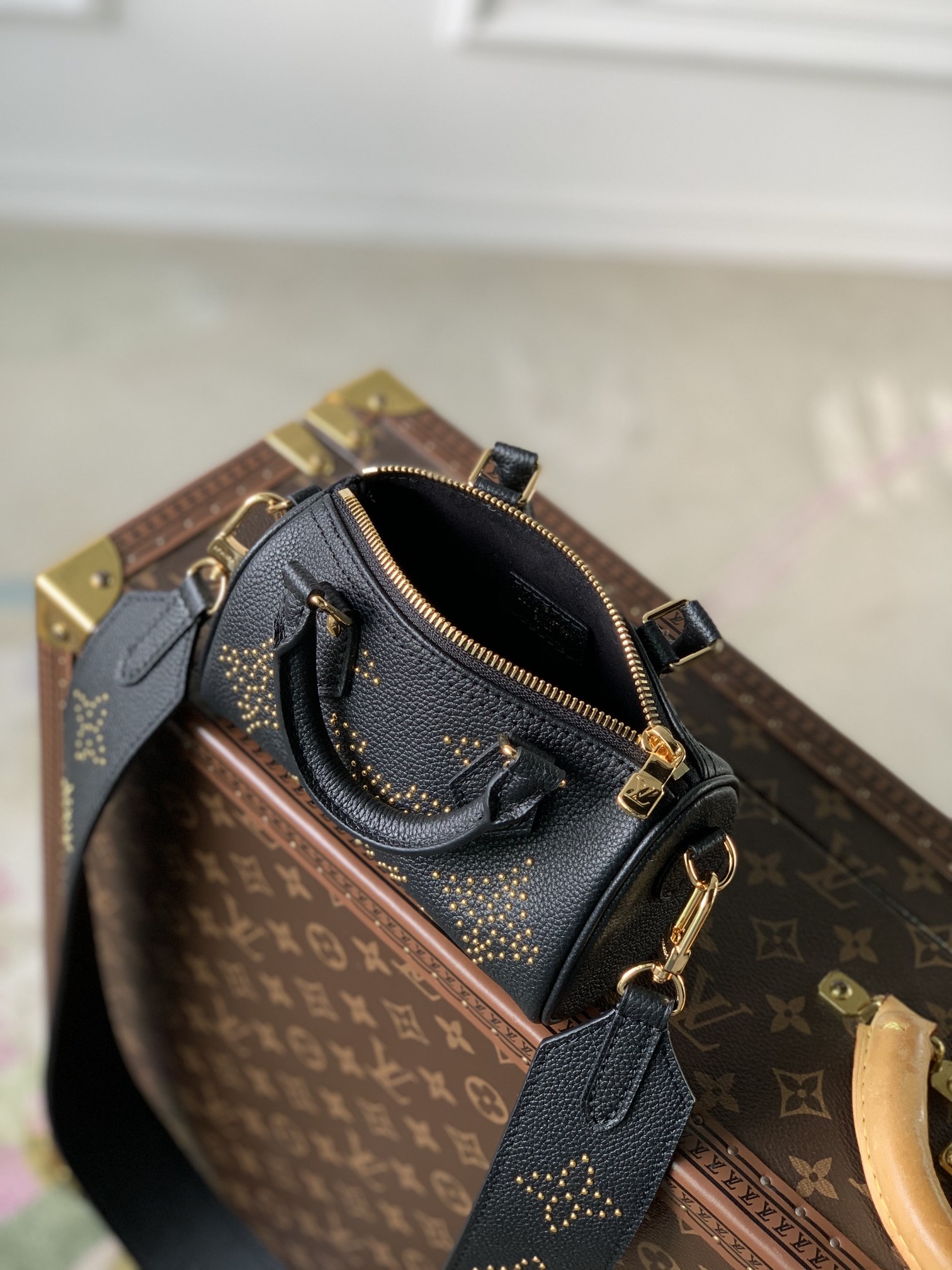 l0*is V*t0n nano speedy-16cm