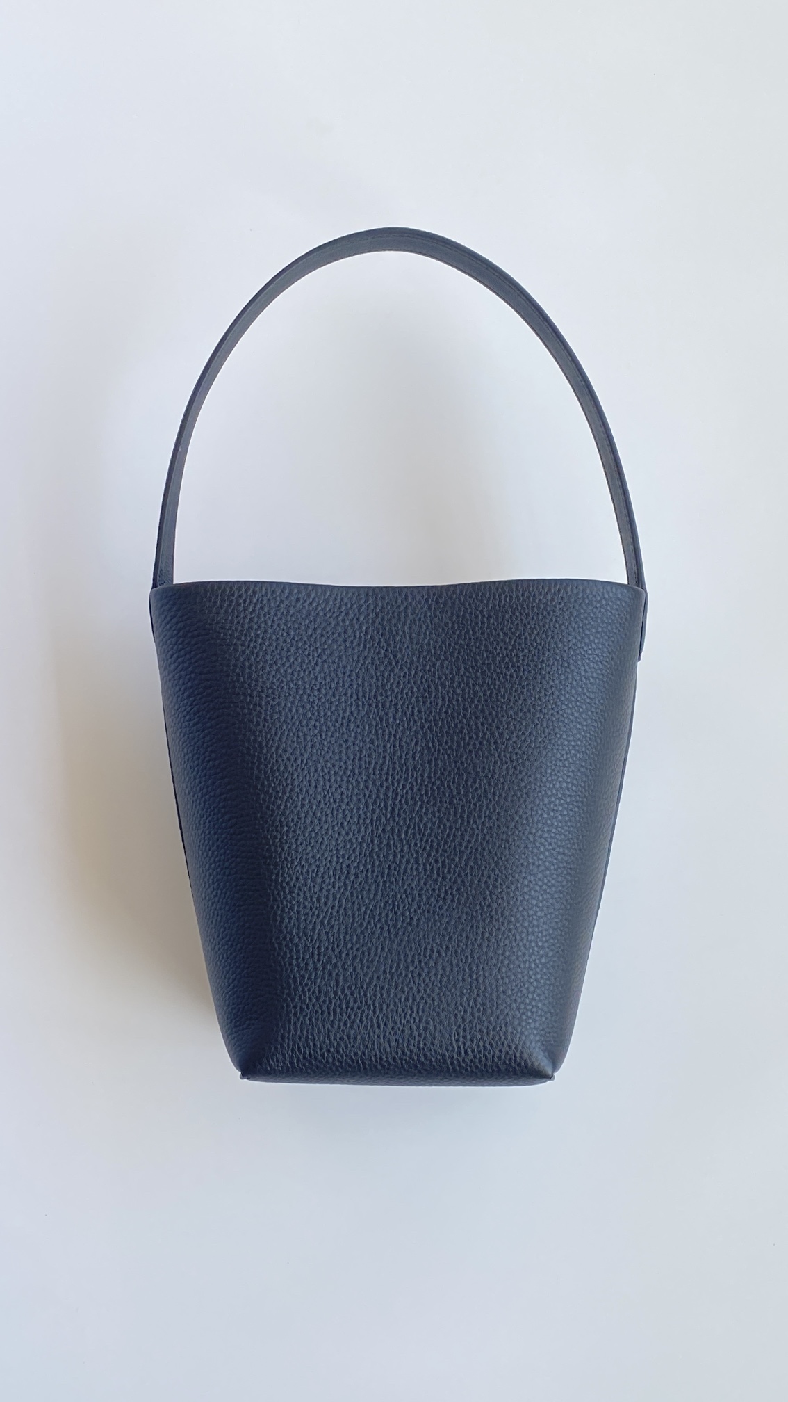 T*e R0w bucket-22*23*13cm