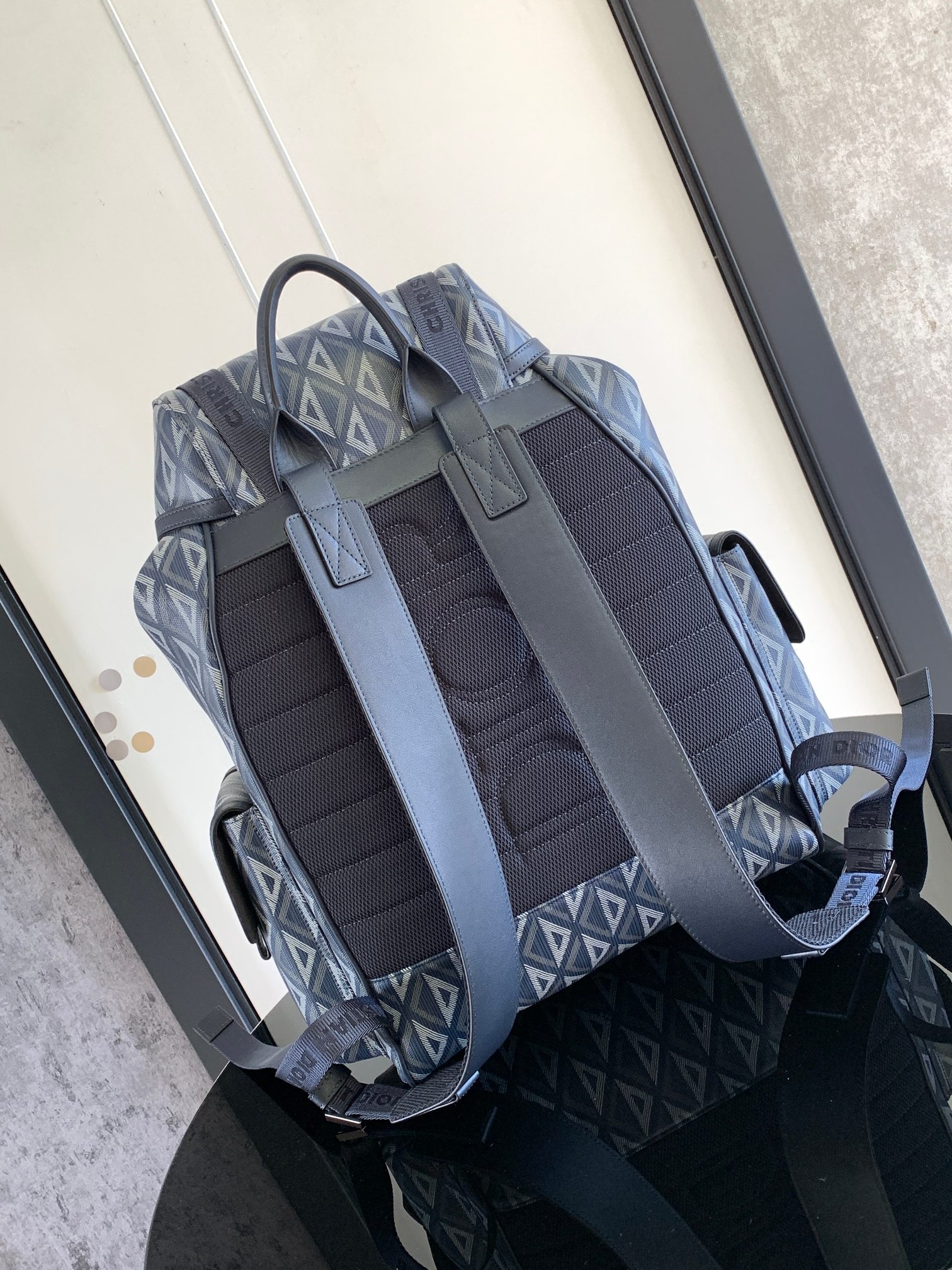 D*or hit the road backpack-43 x 51 x 20cm