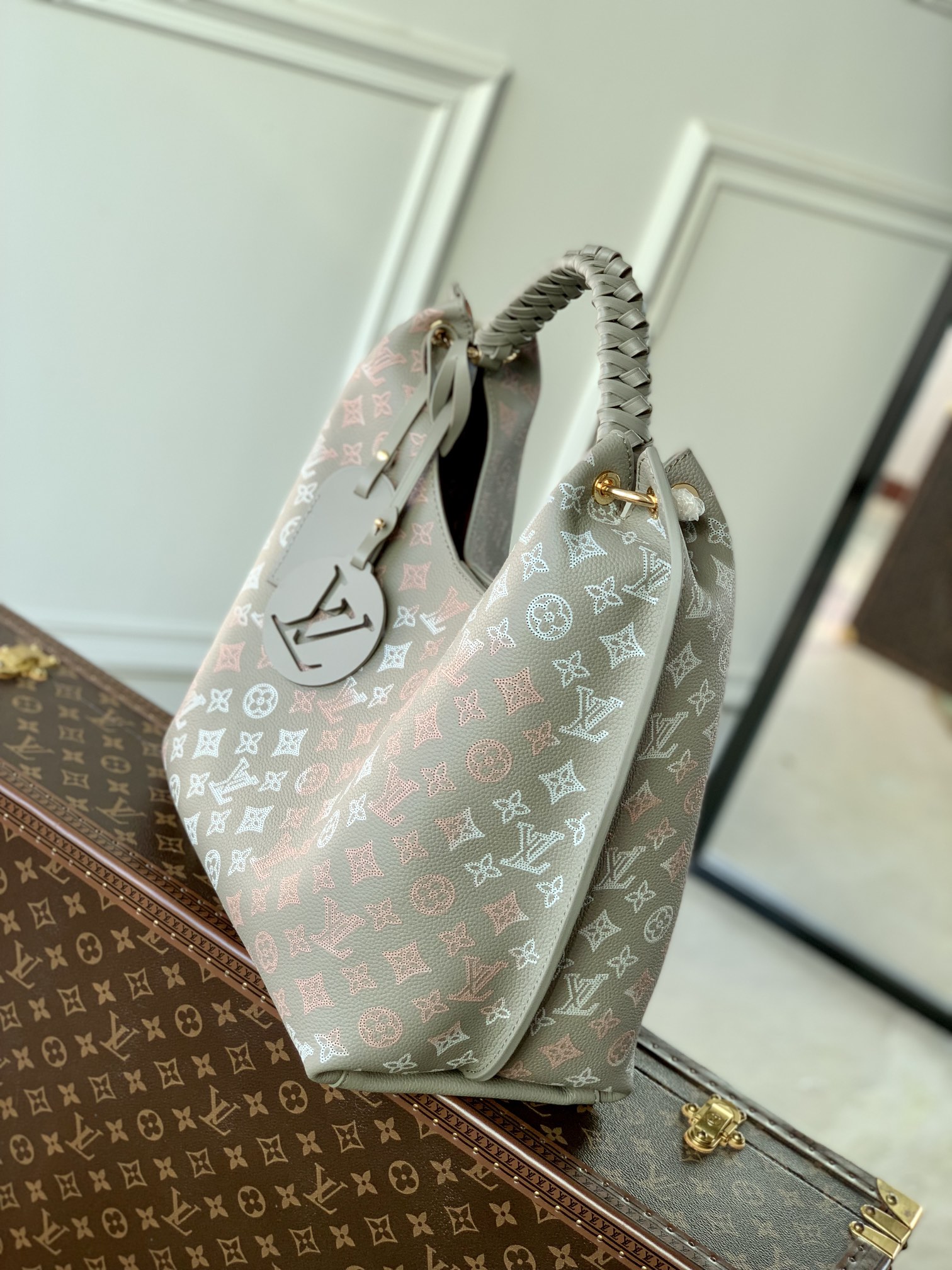 l0*is V*t0n carmel hobo bag-35*40*17cm