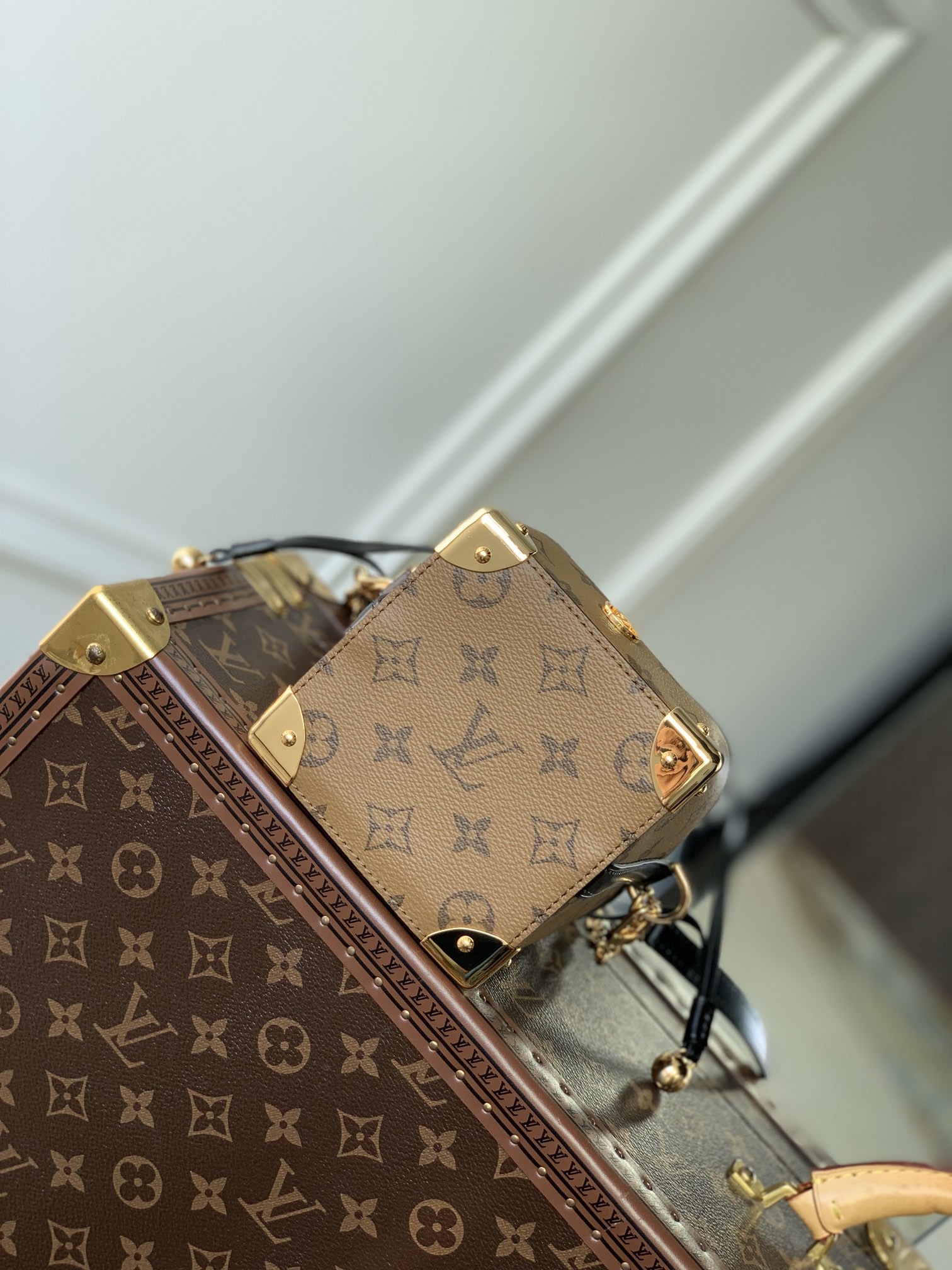 l0*is V*t0n online only bag-11.5 x 11.5 x 11.5cm