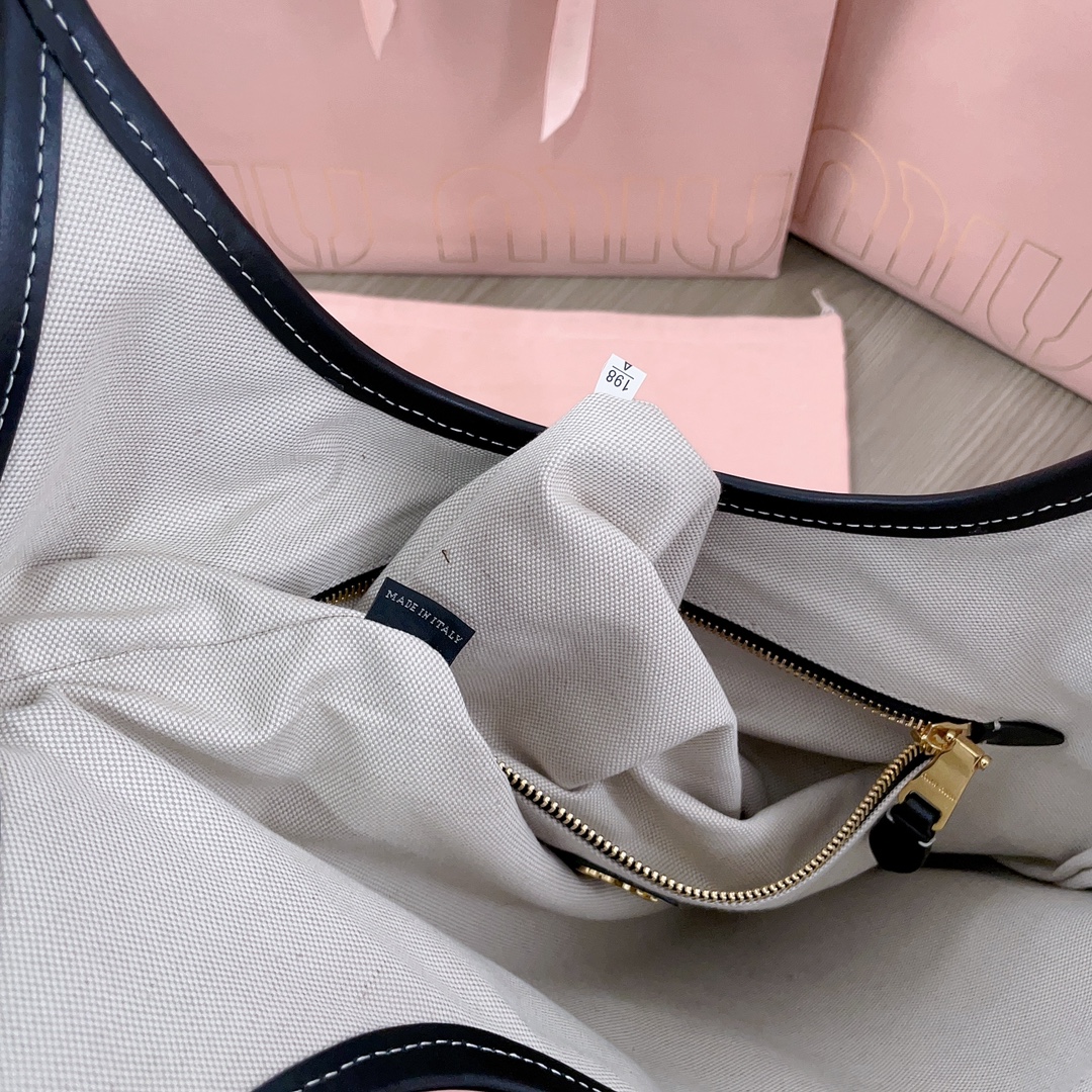 M*um*u tote-35*40cm