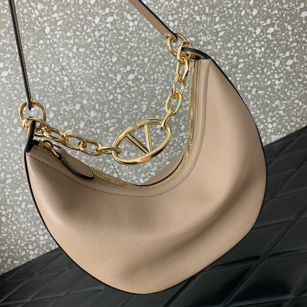 Va1e*ntin0 garavani vlogo moonhobo tote-29x23x11cm