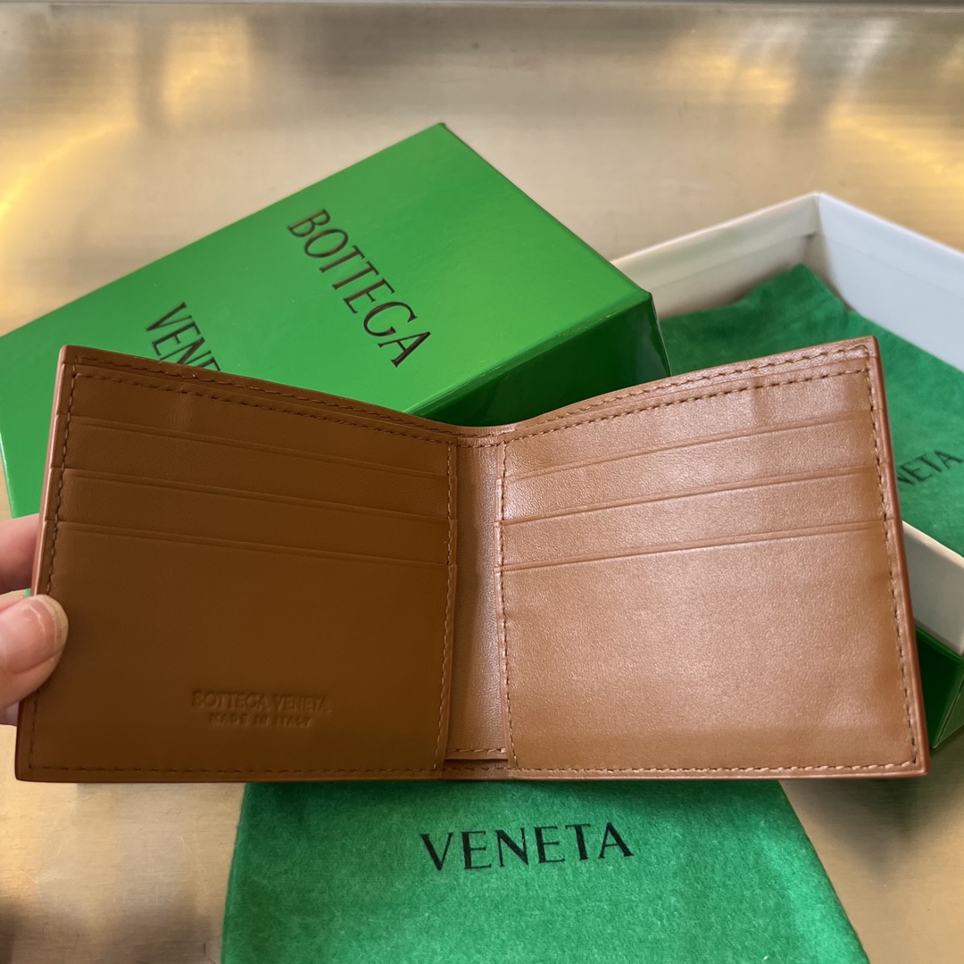 b0tte*a Ven*ta wallet-10x8.5cm