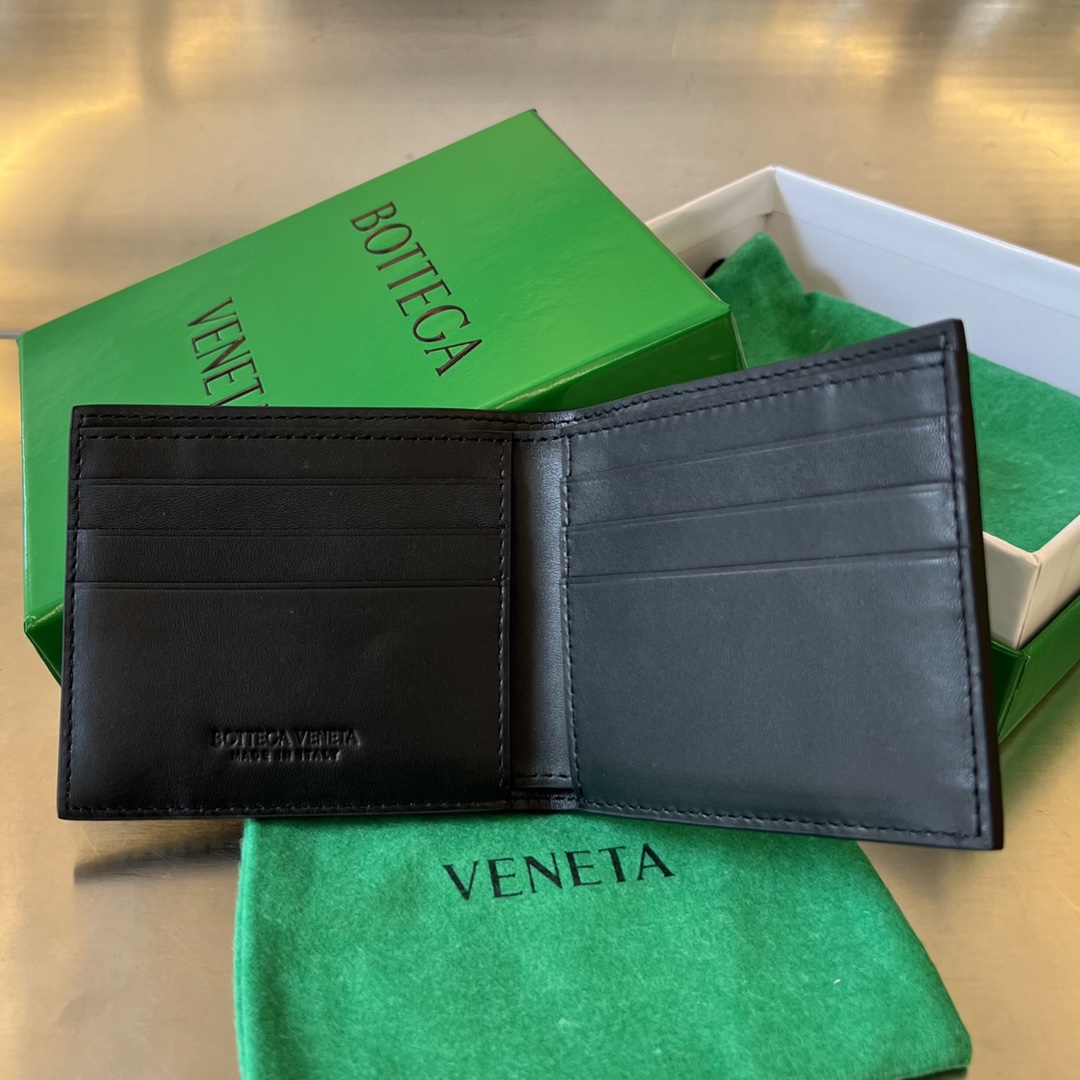 b0tte*a Ven*ta wallet-10x8.5cm