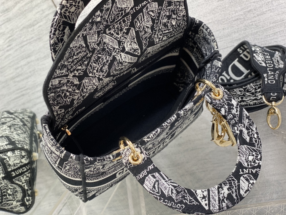 lady D*or handle bag-24cm