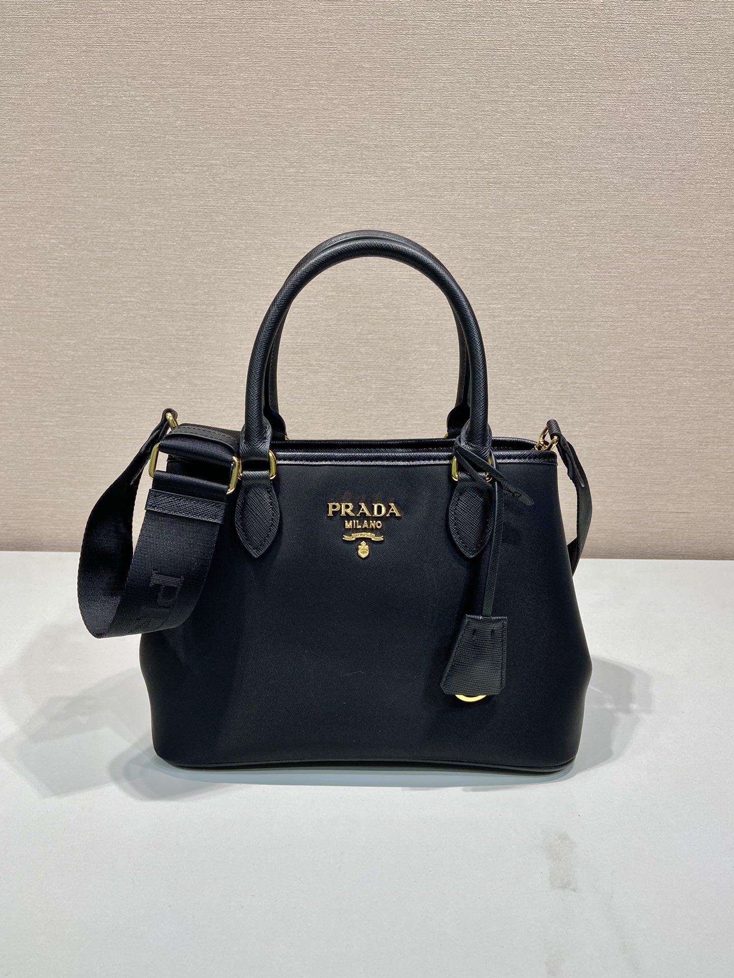 Pra*a 1ba172 vintage tote-25*18*13cm