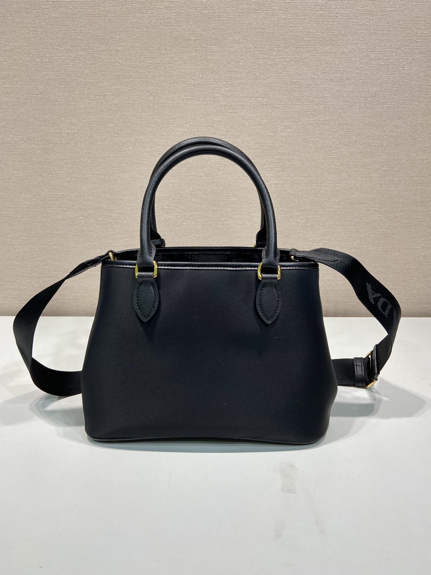 Pra*a 1ba172 vintage tote-25*18*13cm